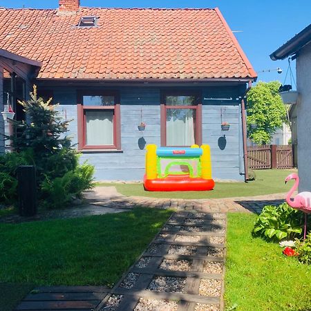 Martin Guest House Ventspils Exterior foto