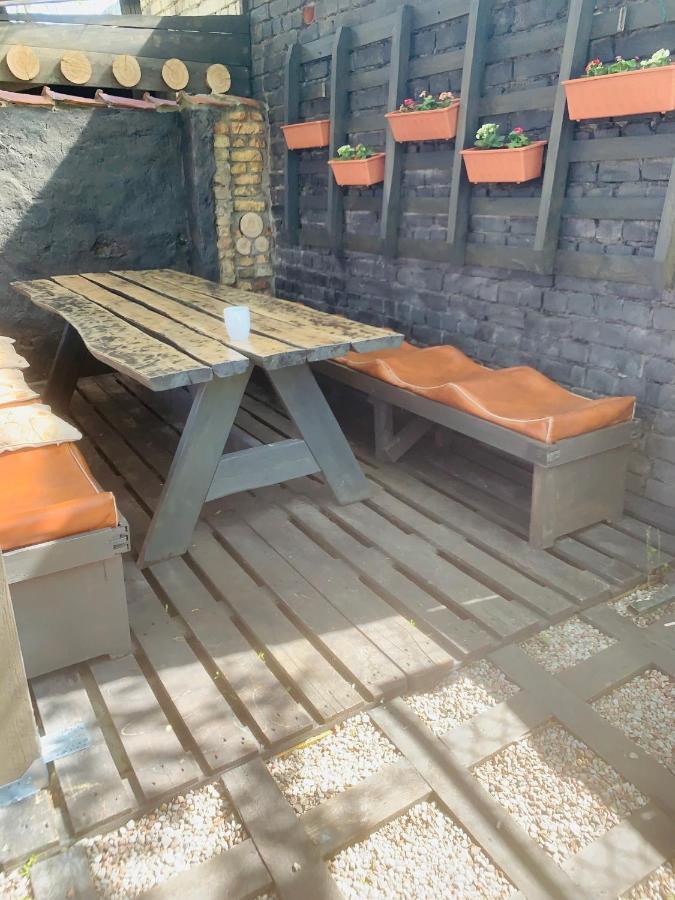 Martin Guest House Ventspils Exterior foto