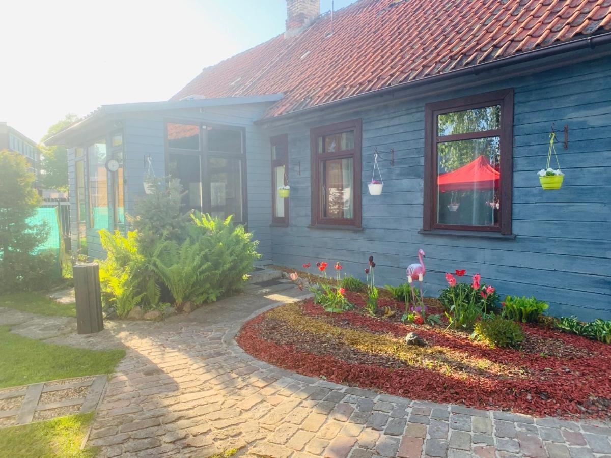 Martin Guest House Ventspils Exterior foto
